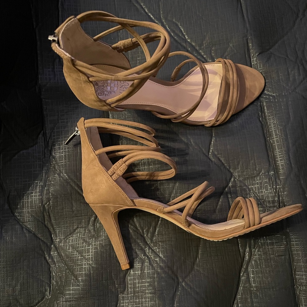 Vince Camino tan heels